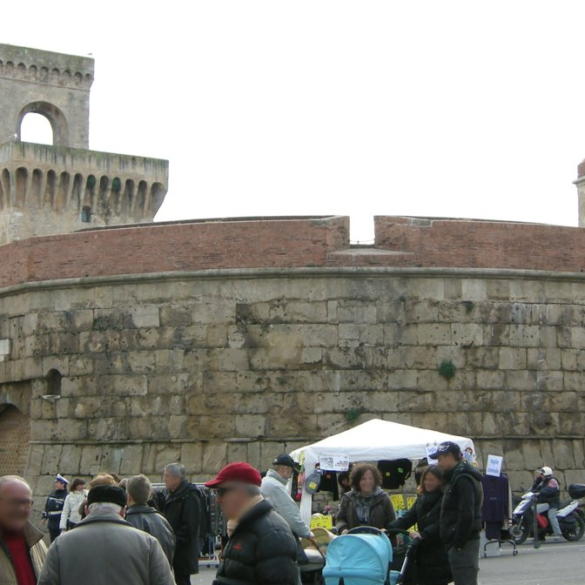 Torrione e Rivellino a Piombino